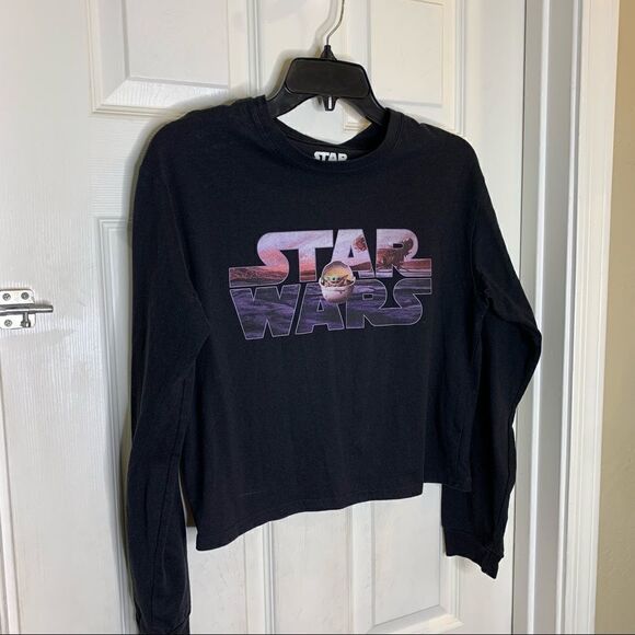 Star Wars cropped top Size Medium - Picture 3 of 7